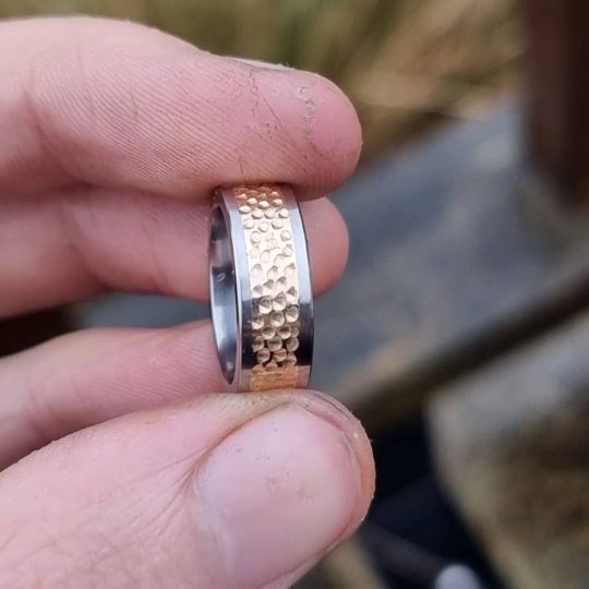 mens titanium wedding ring