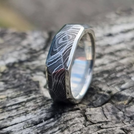 Faceted Damascus and Silver Ring - AlfiesHandCrafts